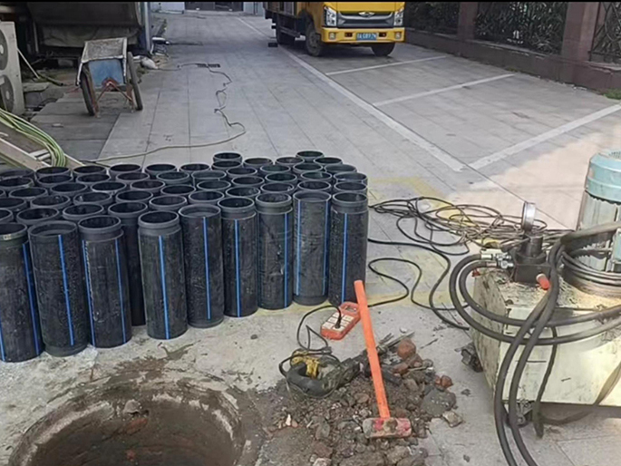 长海PE置换管厂家 DN315置换管 非开挖管短管置换